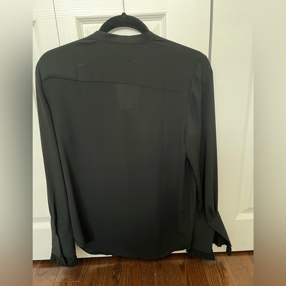 NWT-ANN TAYLOR BLACK DRESSY BLOUSE - Picture 2 of 6